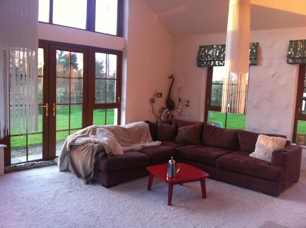 The Vandees Aghalee Extérieur photo